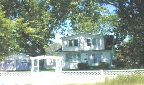 Barry House in 2000